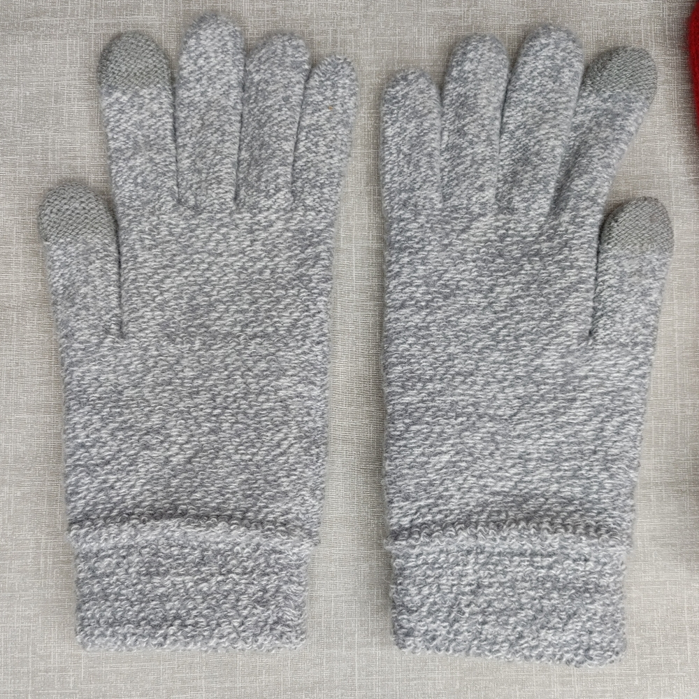 WINTER GLOVES BUNDLE, GRAY, RED 2 PAIRS - Picture 3 of 8